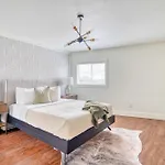 Stay Portland Collection - Super Studio In Brooklyn
