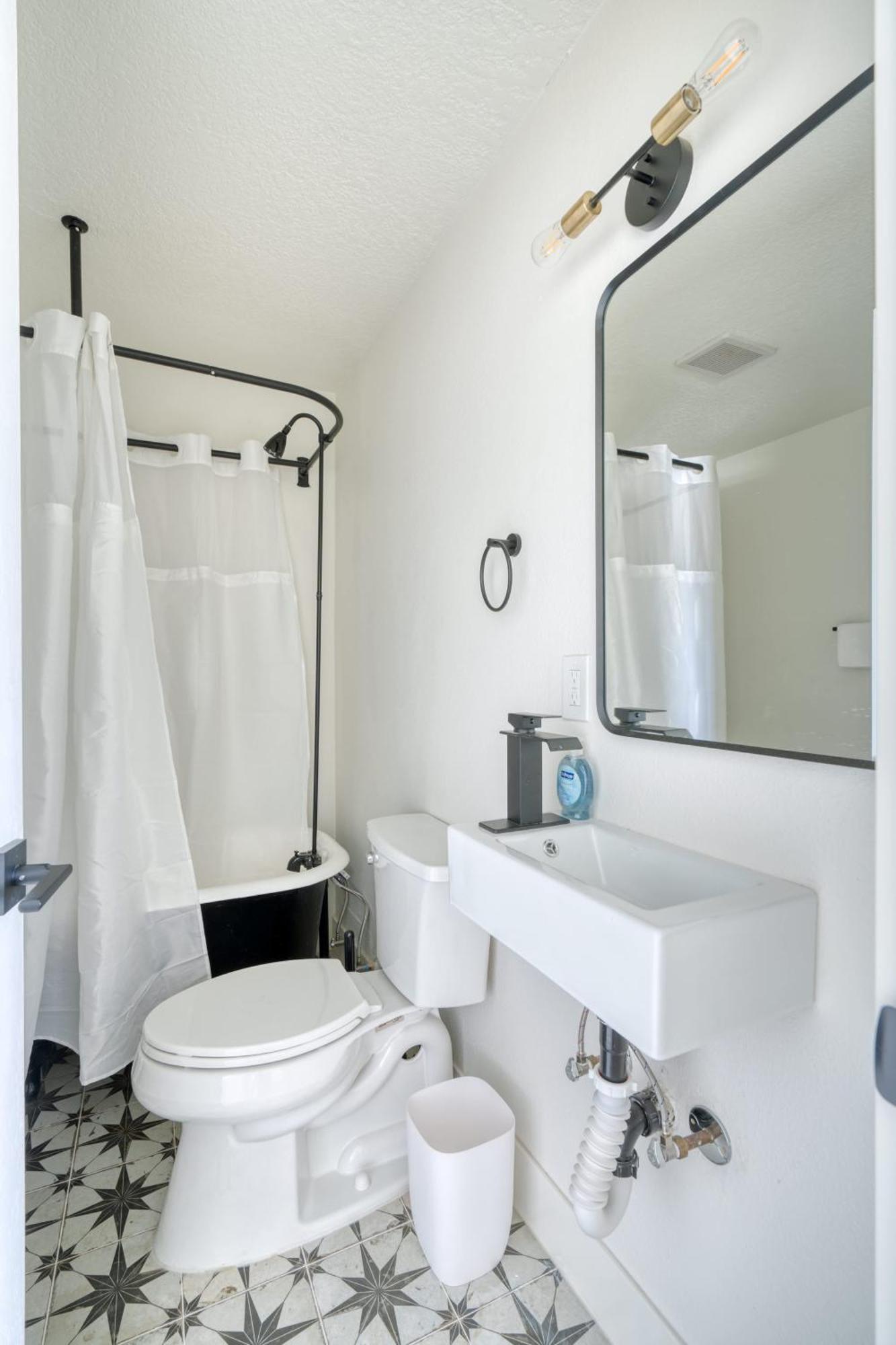 Apartment Collection - Super In Brooklyn